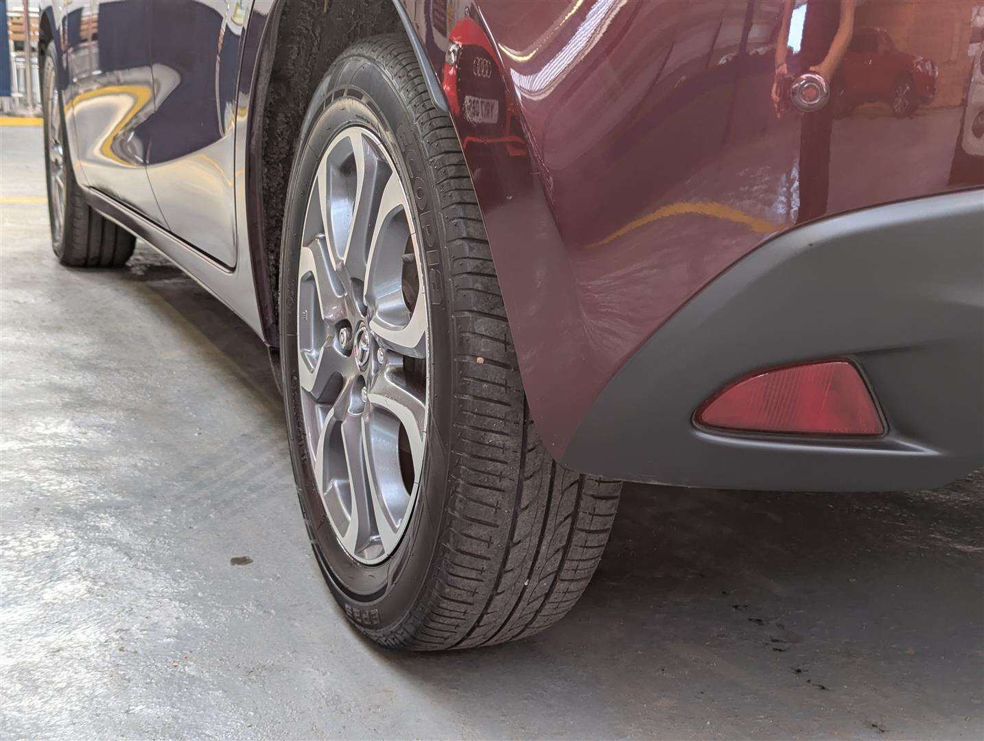<p>2017 MAZDA 2 GT SPORT</p>