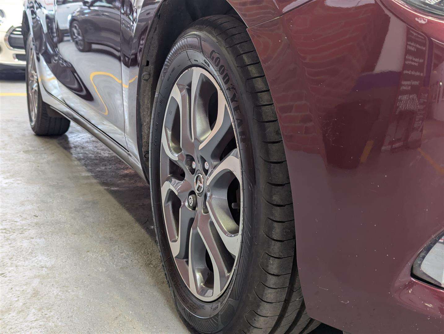 <p>2017 MAZDA 2 GT SPORT</p>