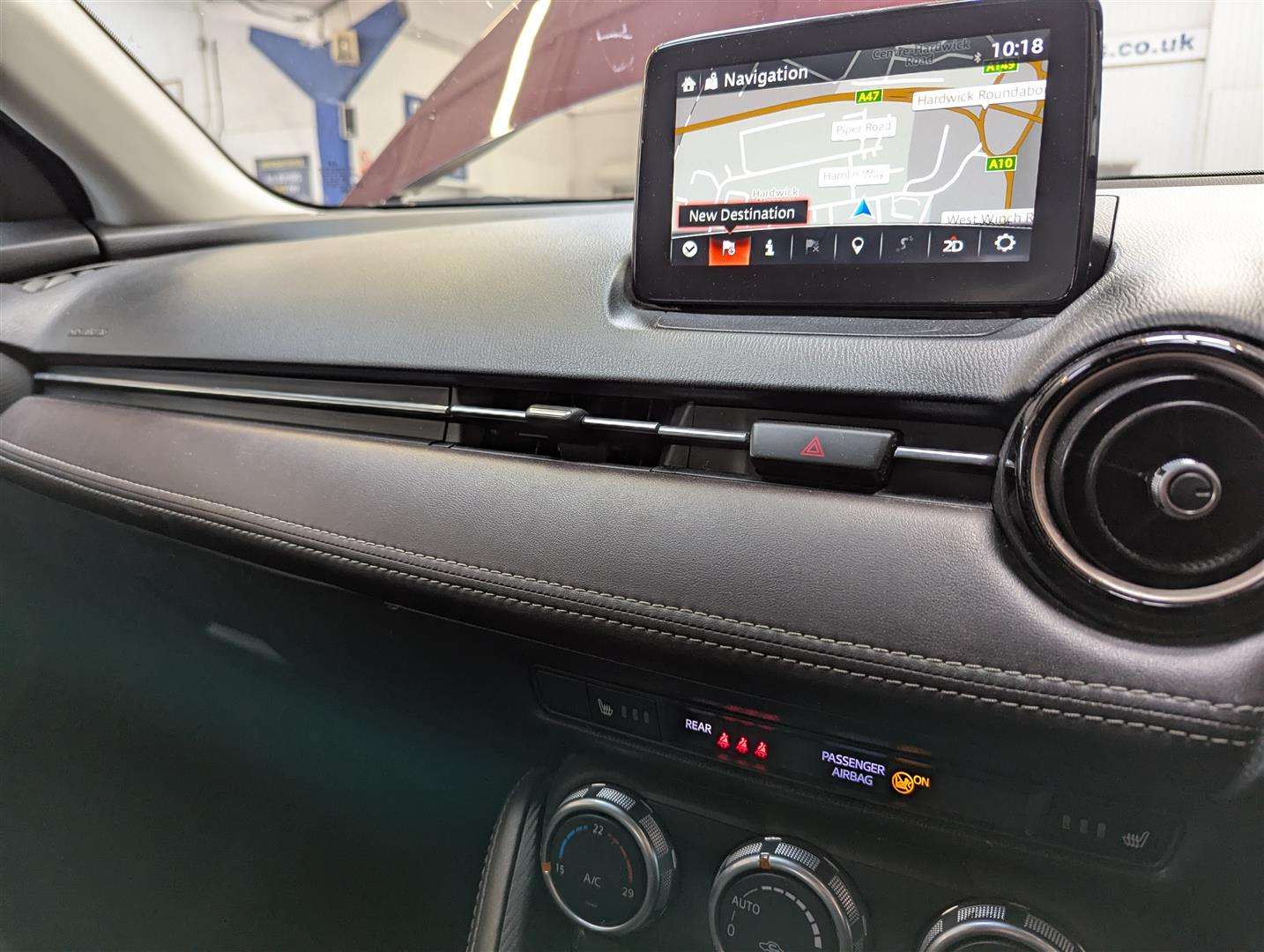<p>2017 MAZDA 2 GT SPORT</p>