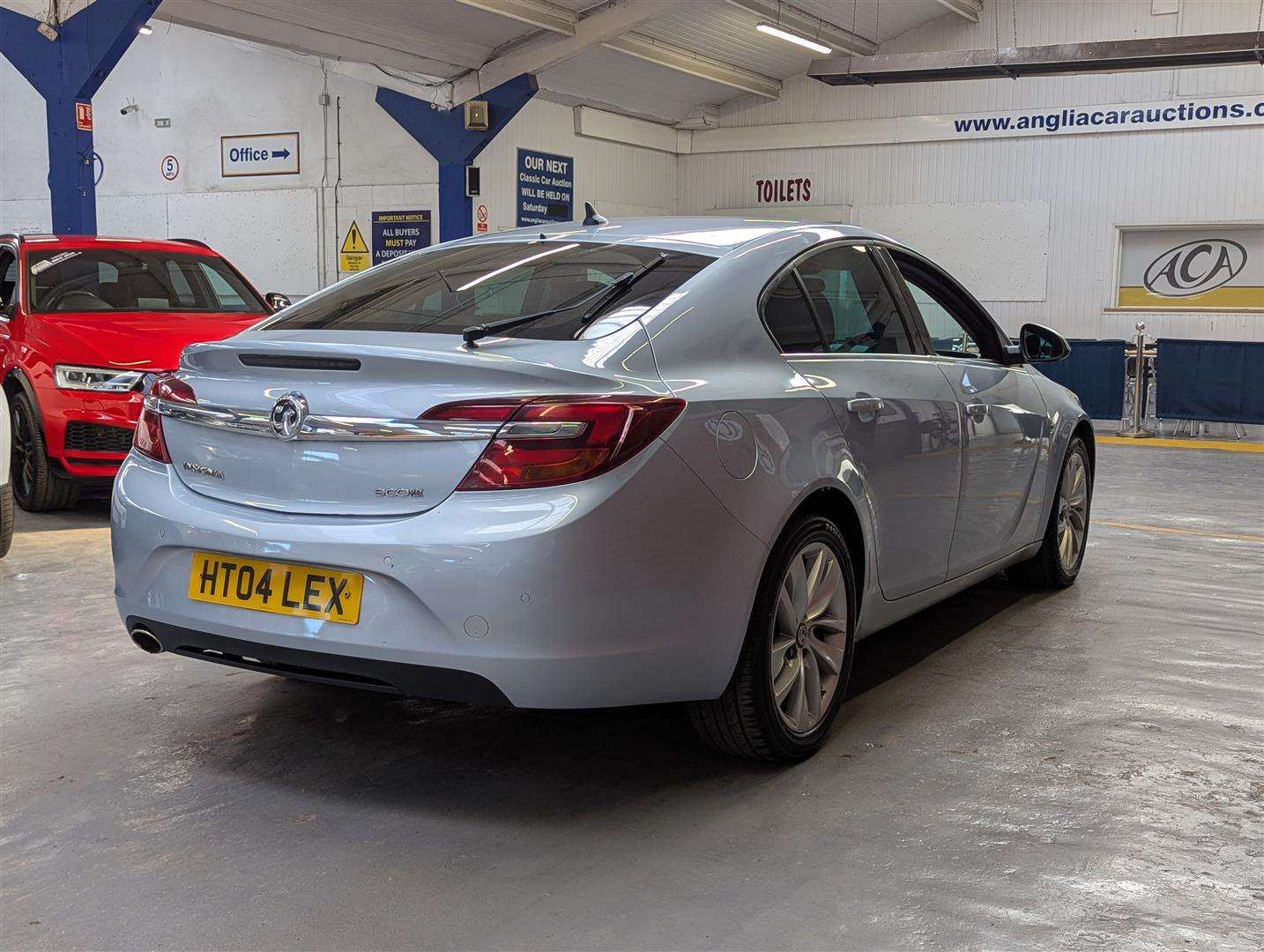 <p>2017 VAUXHALL INSIGNIA SRI NAV CDTI EFL</p>