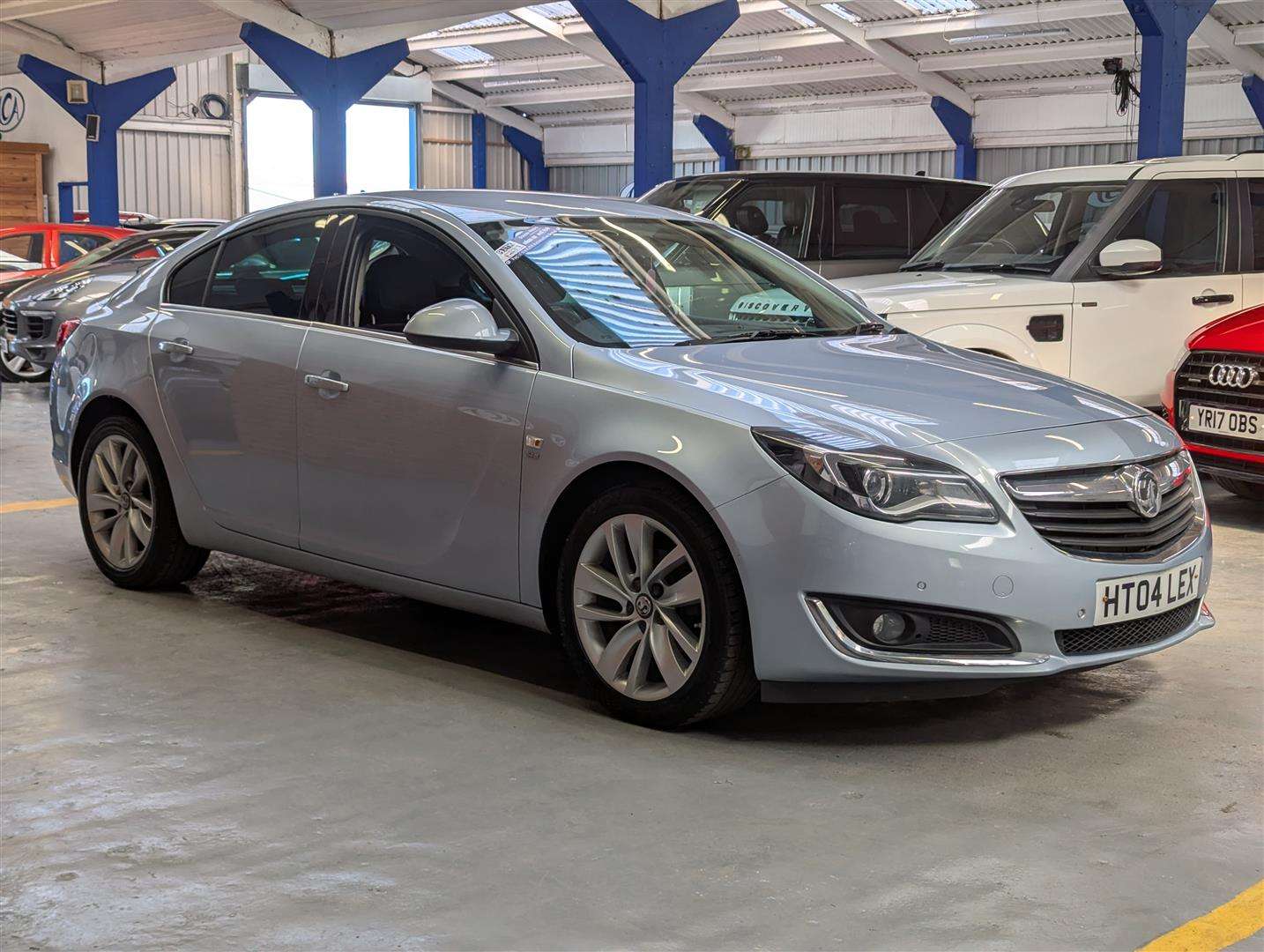 <p>2017 VAUXHALL INSIGNIA SRI NAV CDTI EFL</p>