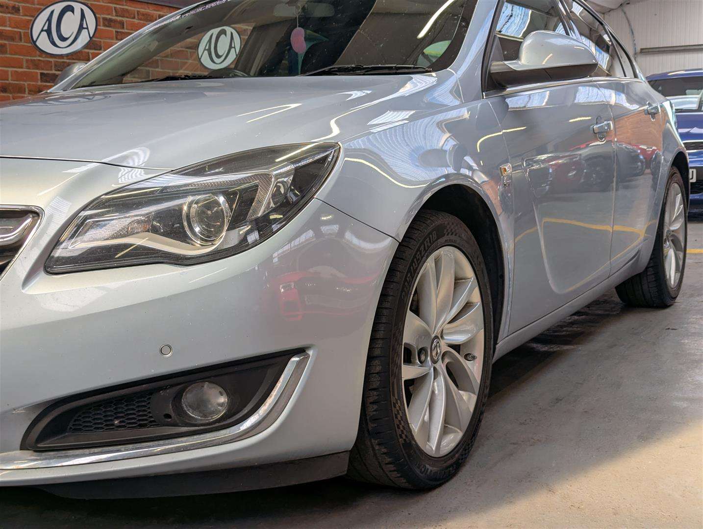 <p>2017 VAUXHALL INSIGNIA SRI NAV CDTI EFL</p>