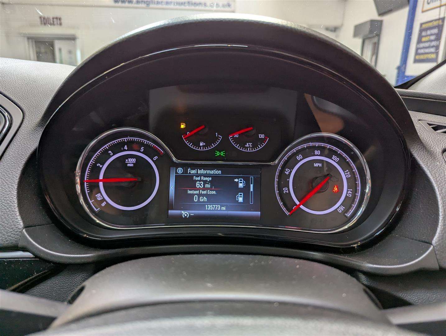 <p>2017 VAUXHALL INSIGNIA SRI NAV CDTI EFL</p>