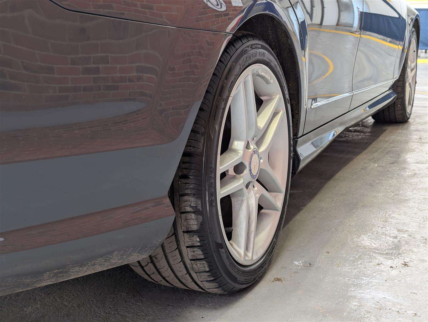 <p>2012 MERCEDES-BENZ C220 AMG SPORT CDI BLUEEF</p>