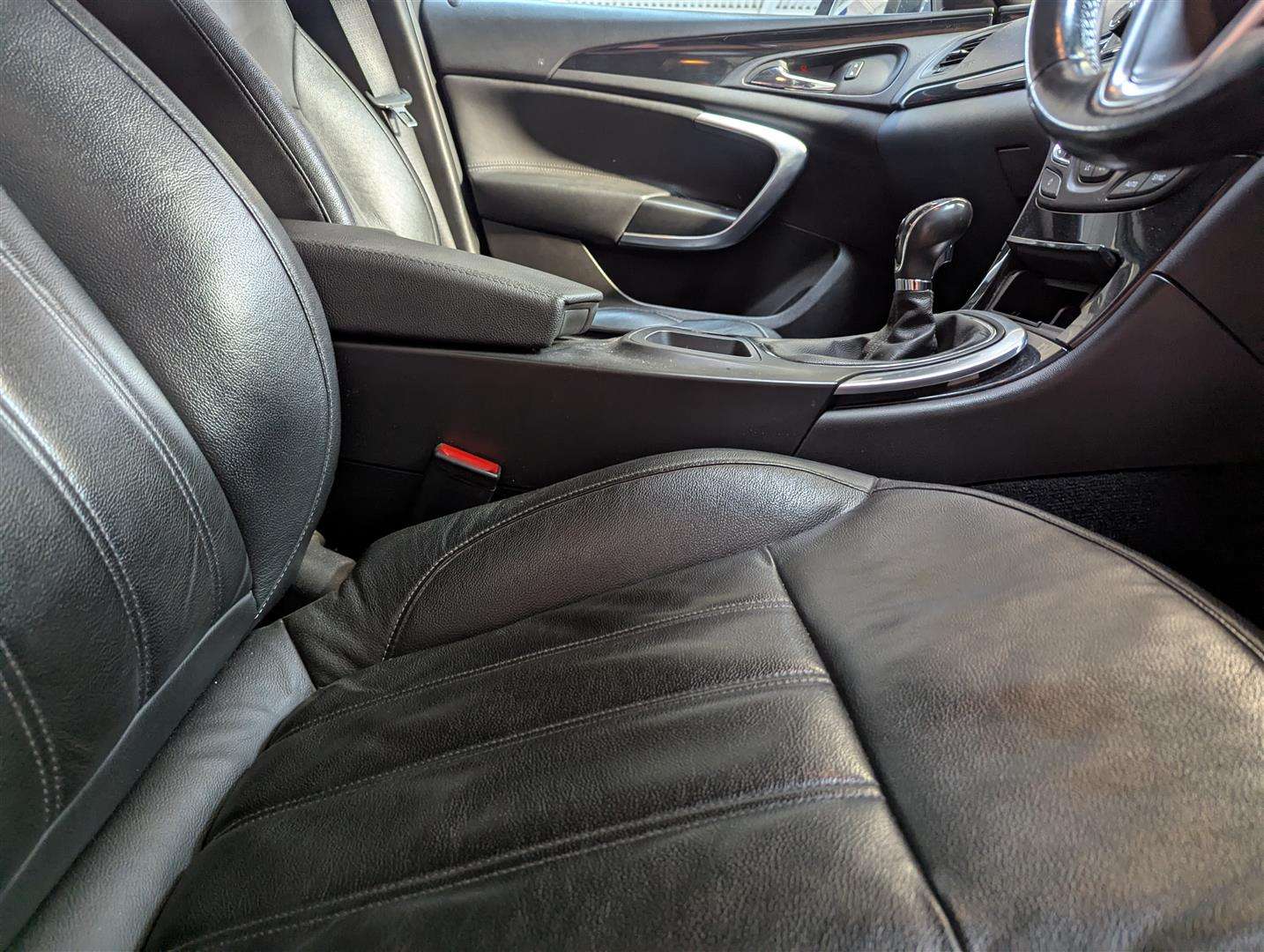 <p>2015 VAUXHALL INSIGNIA ELITE NAV CDTI E</p>