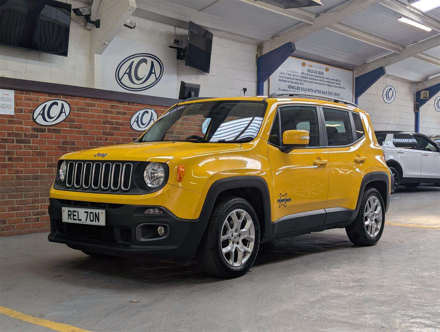 <p>2015 JEEP RENEGADE LONGITUDE</p>
