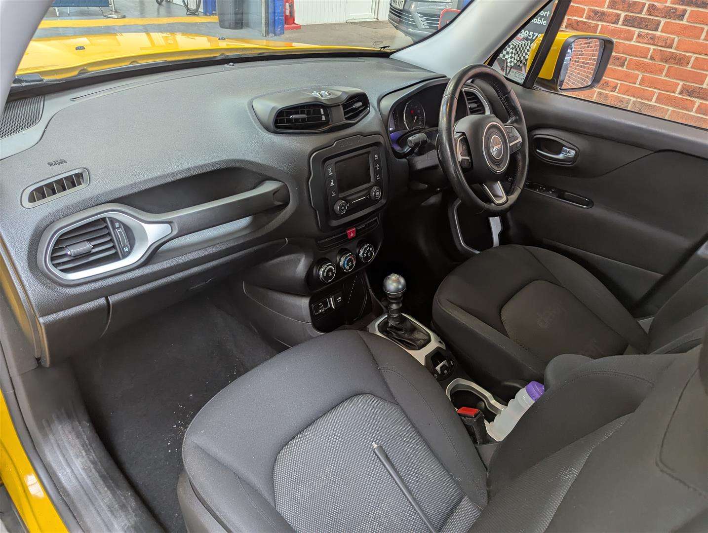<p>2015 JEEP RENEGADE LONGITUDE</p>