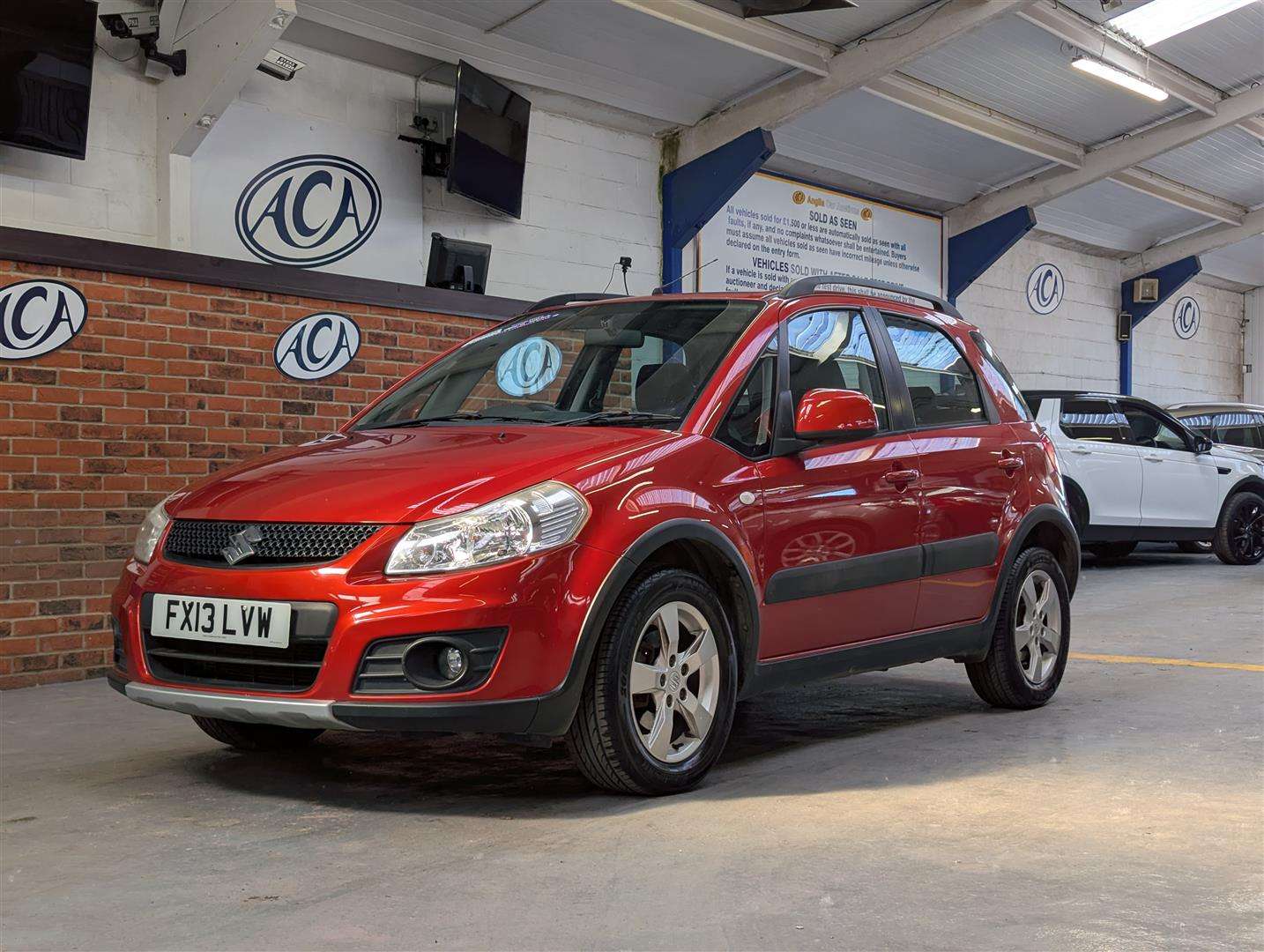 <p>2013 SUZUKI SX4 SZ4 AUTO</p>