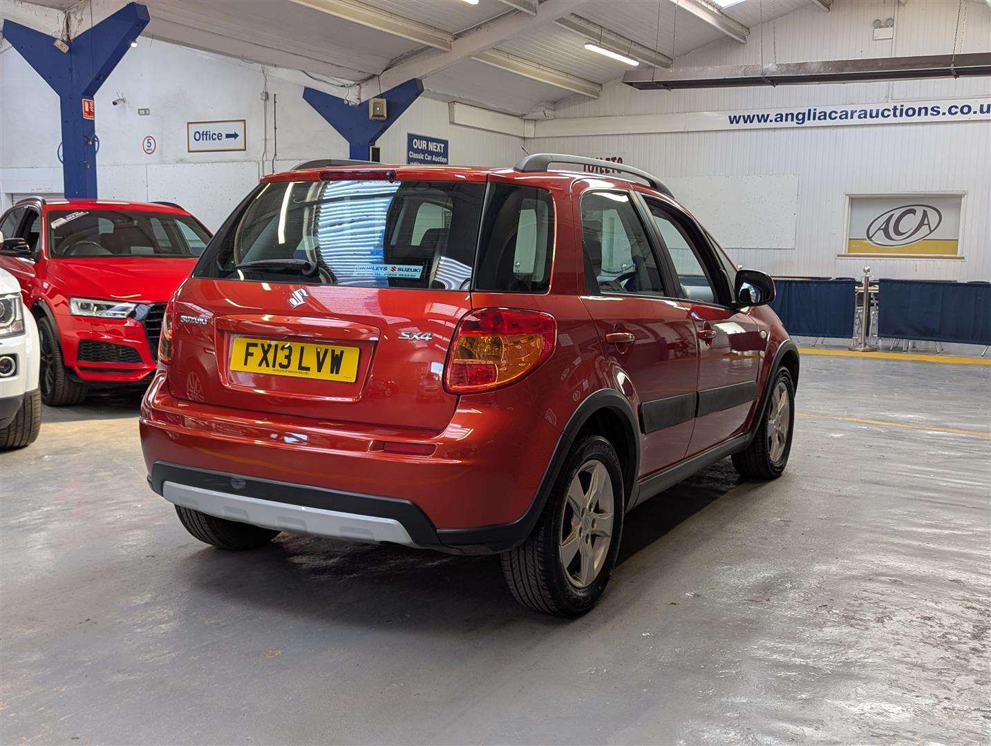 <p>2013 SUZUKI SX4 SZ4 AUTO</p>