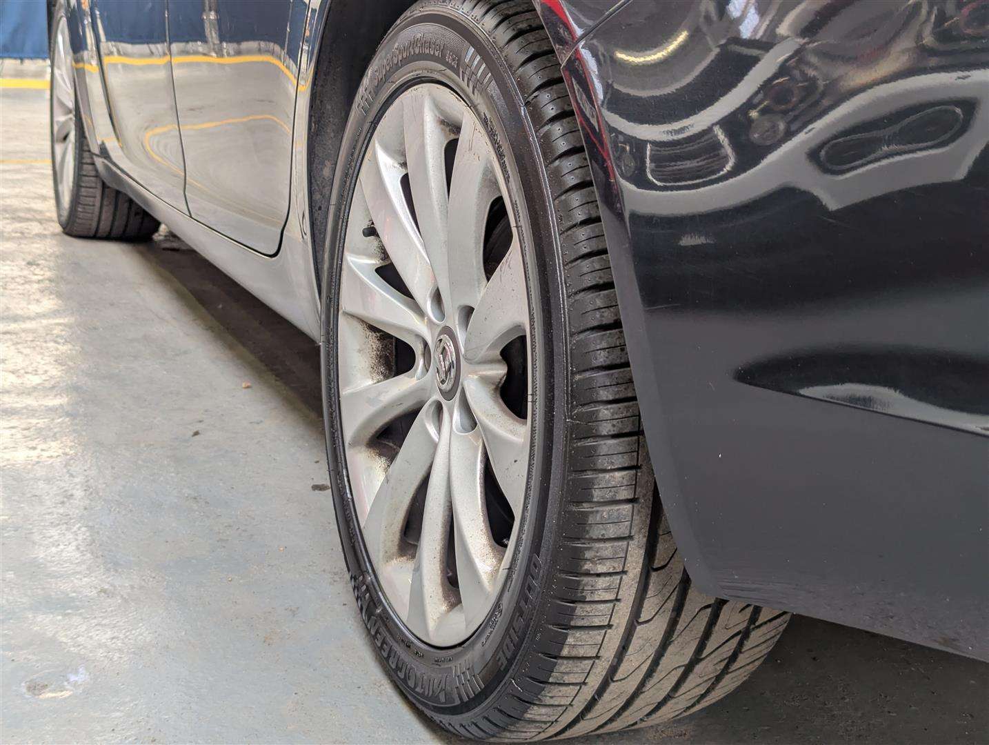 <p>2013 VAUXHALL INSIGNIA ELITE NAV CDTI E</p>