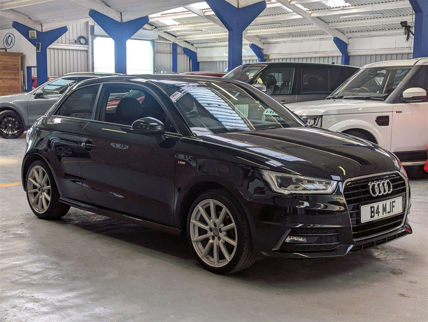 <p>2017 AUDI A1 S LINE TFSI</p>