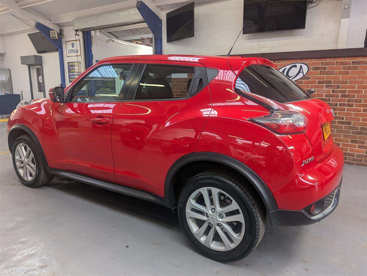 <p>2015 NISSAN JUKE ACENTA PREMIUM DIG-T</p>