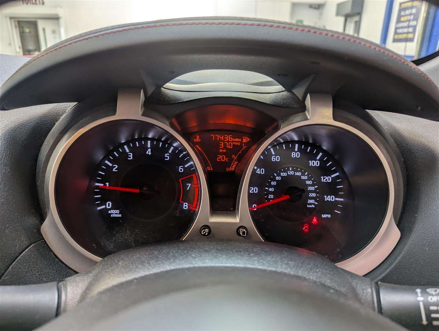 <p>2015 NISSAN JUKE ACENTA PREMIUM DIG-T</p>