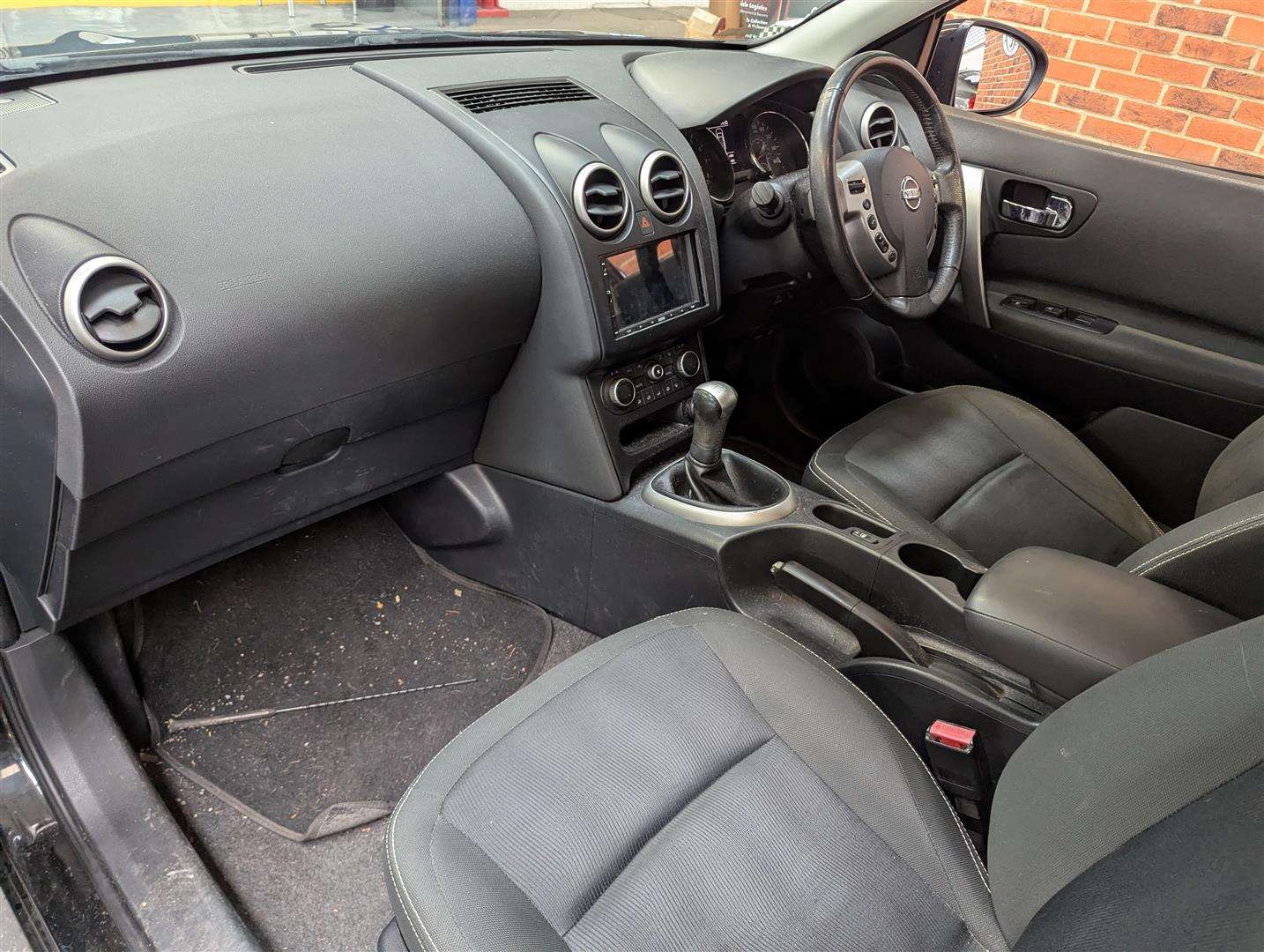 <p>2011 NISSAN QASHQAI ACENTA</p>