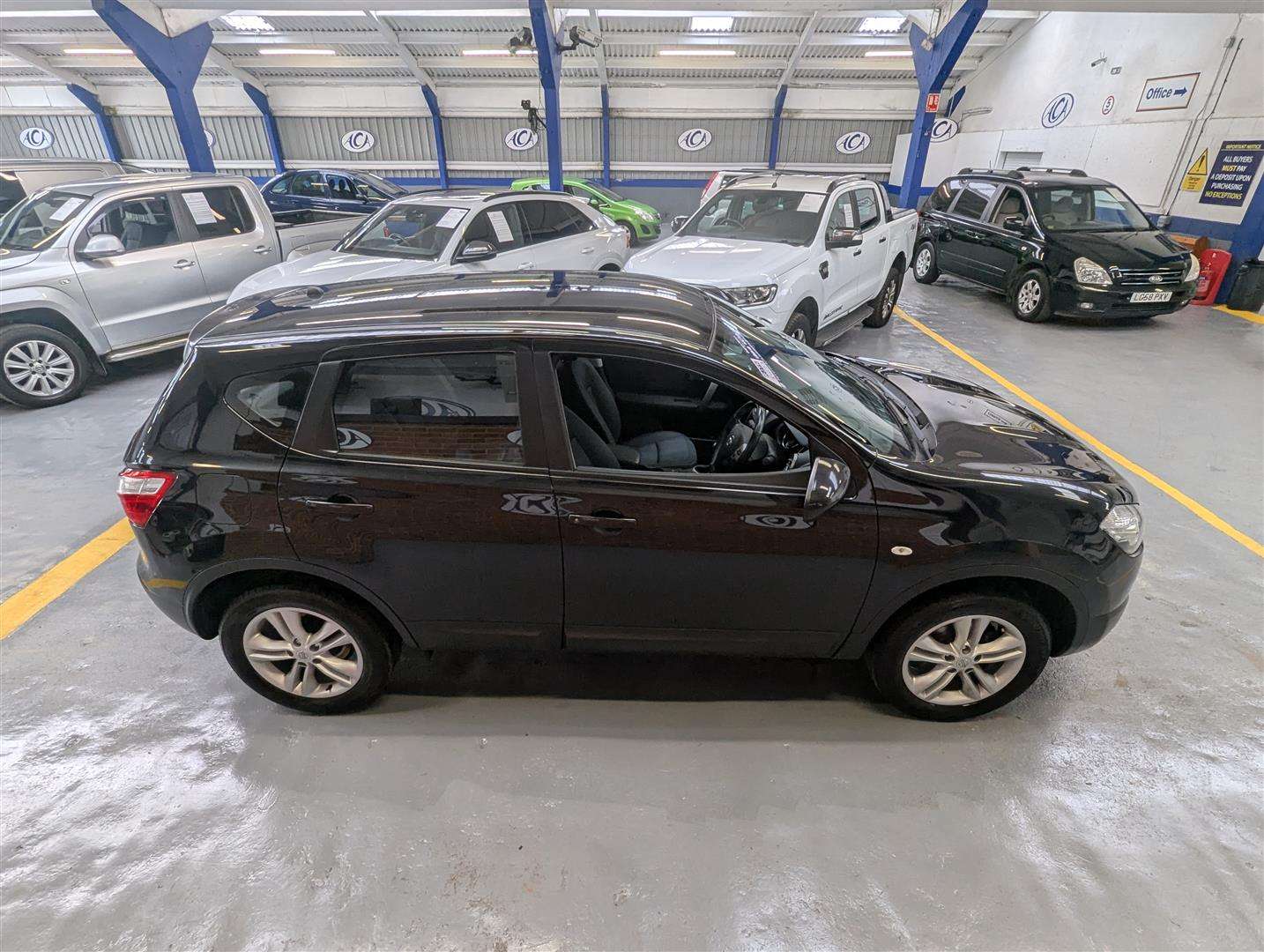 <p>2011 NISSAN QASHQAI ACENTA</p>