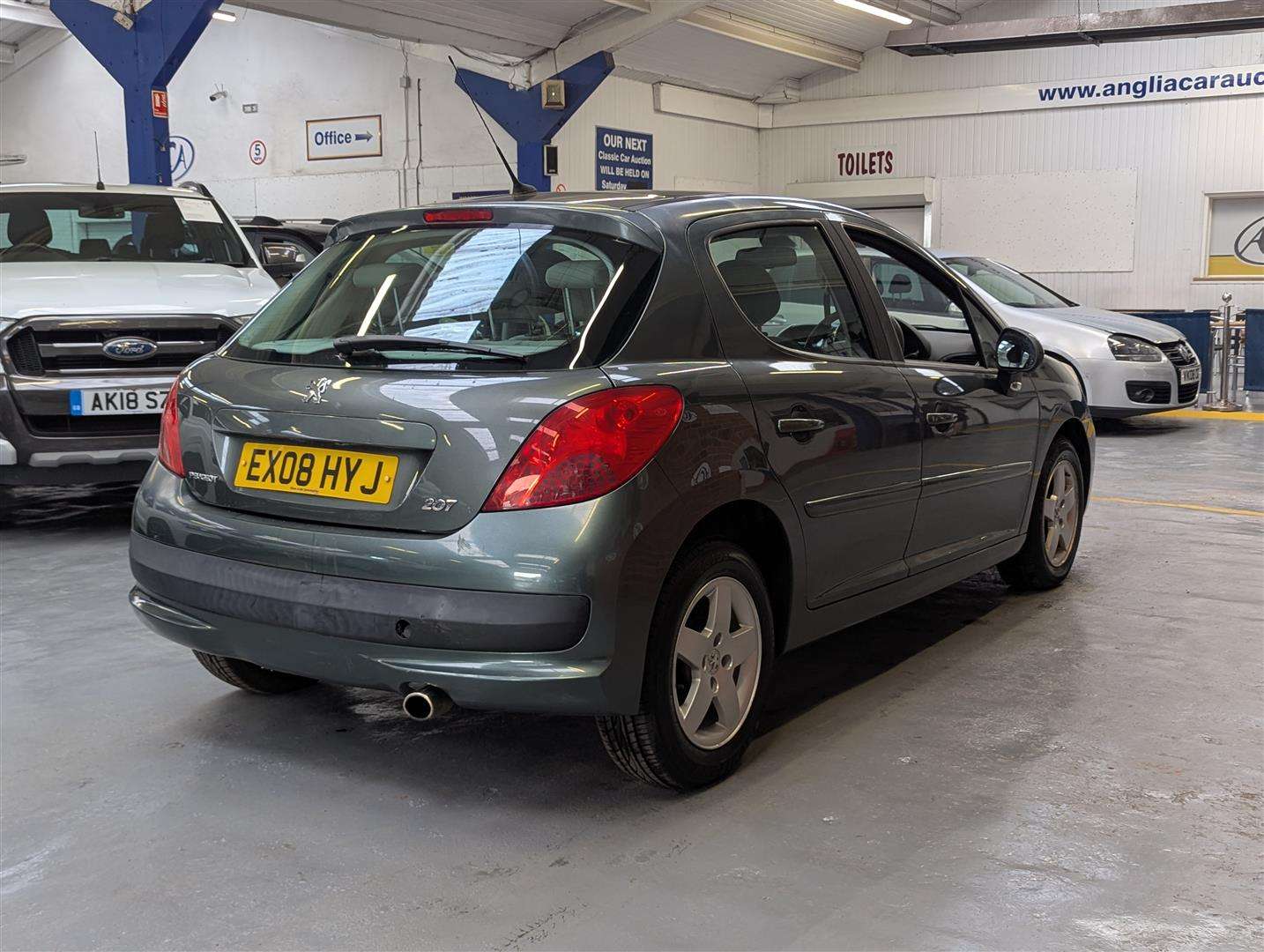 <p>2008 PEUGEOT 207 SE</p>