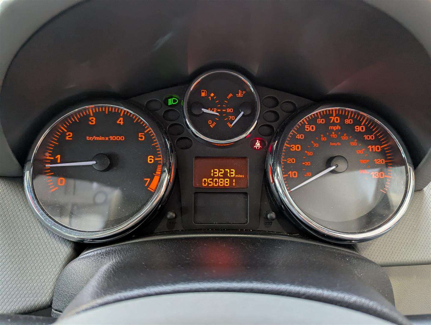 <p>2008 PEUGEOT 207 SE</p>