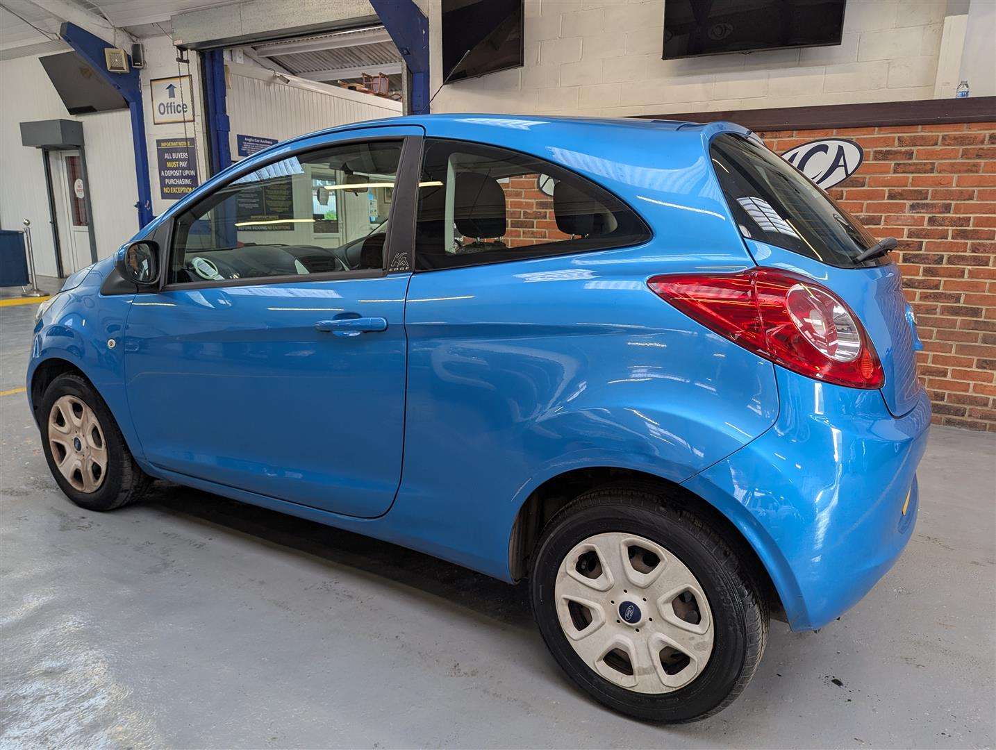 <p>2014 FORD KA EDGE</p>