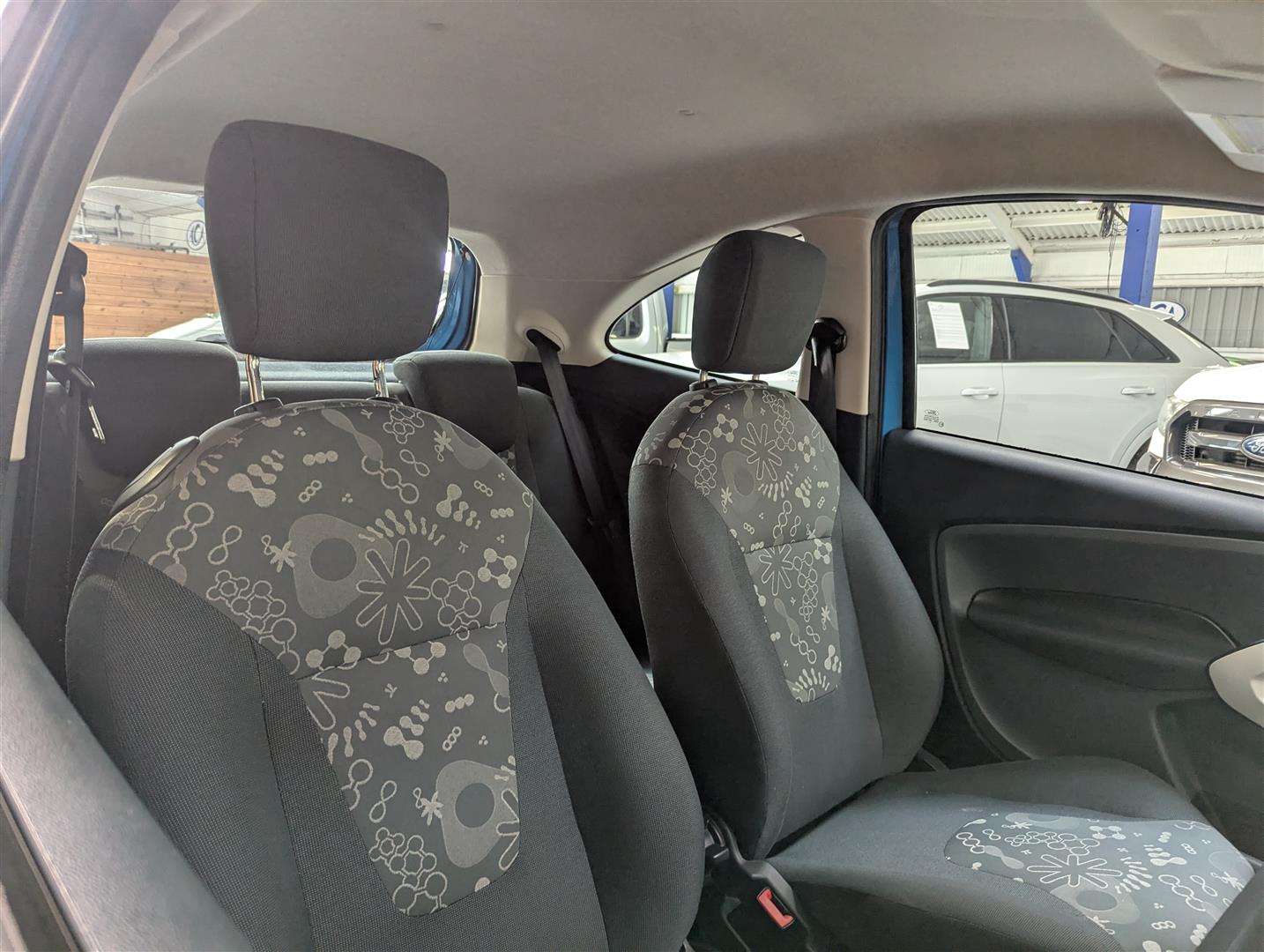 <p>2014 FORD KA EDGE</p>