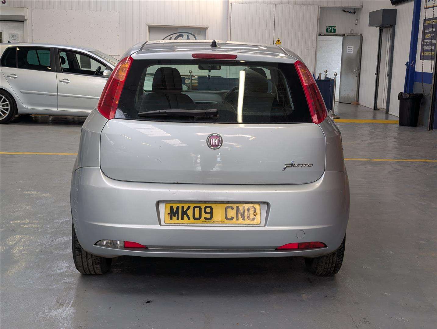 <p>2009 FIAT GRANDE PUNTO ACTIVE 65</p>