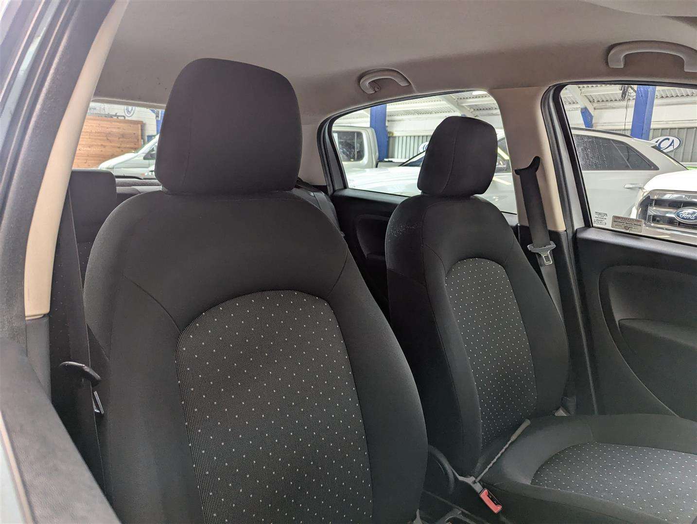 <p>2009 FIAT GRANDE PUNTO ACTIVE 65</p>