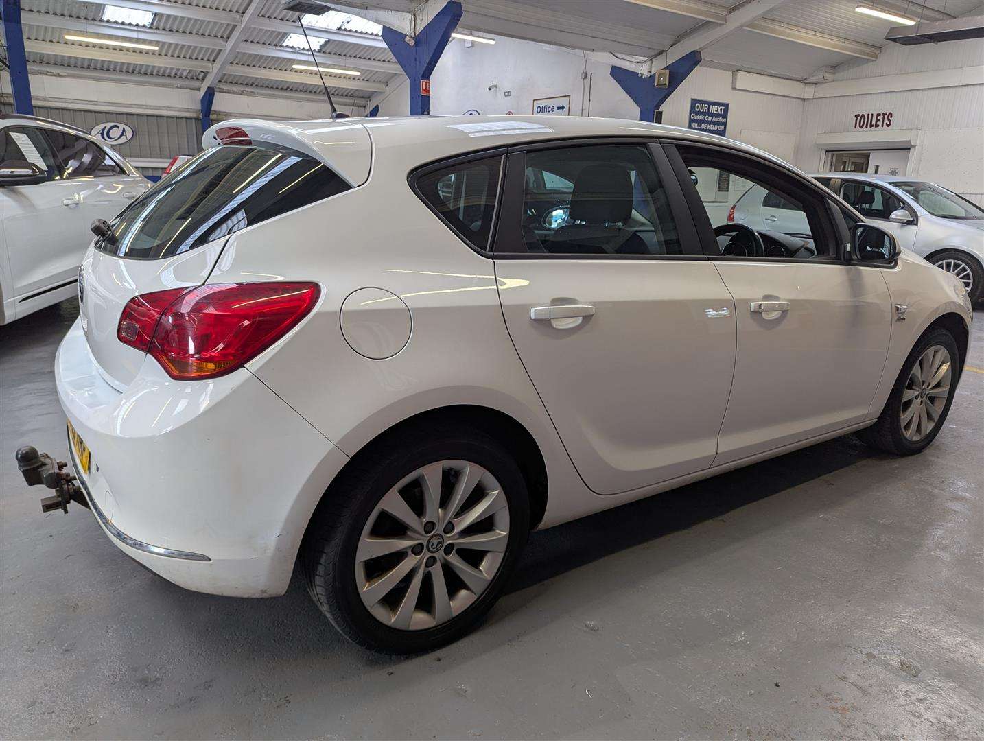 <p>2012 VAUXHALL ASTRA ACTIVE</p>
