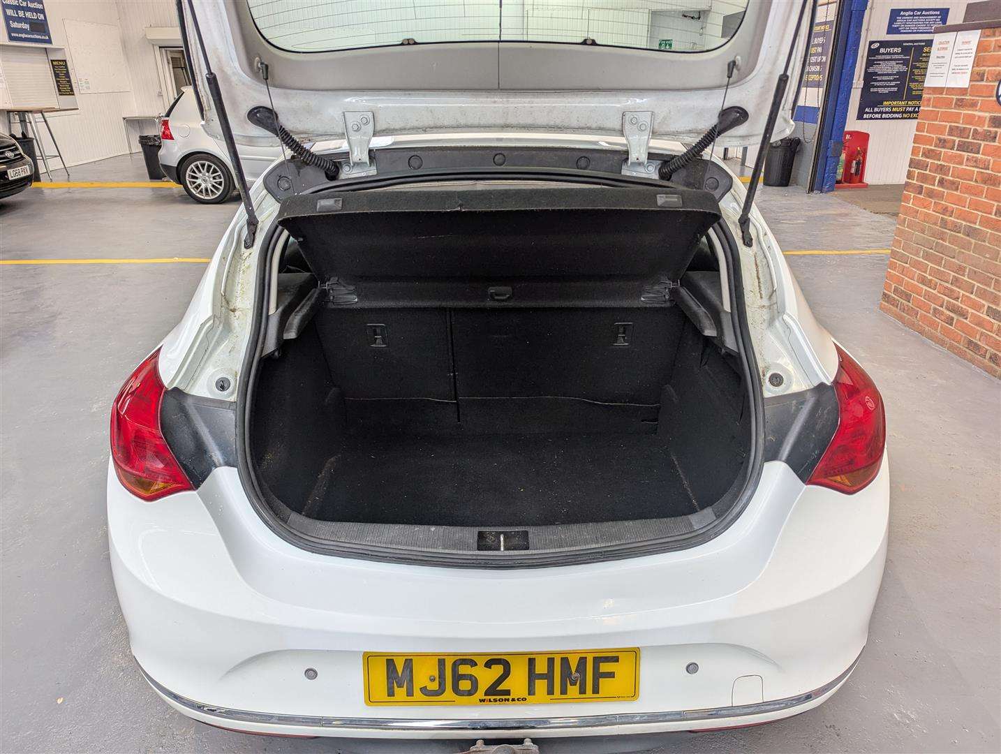 <p>2012 VAUXHALL ASTRA ACTIVE</p>