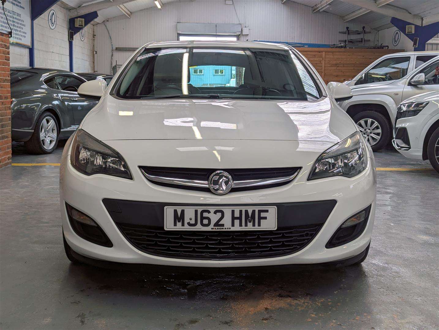 <p>2012 VAUXHALL ASTRA ACTIVE</p>