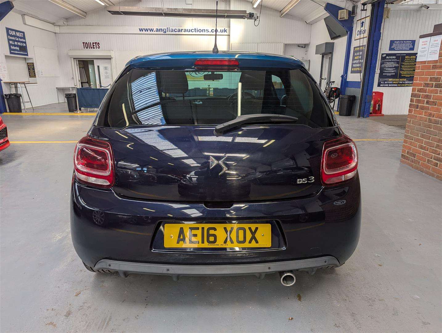 <p>2016 DS DS3 DSTYLE NAV PURETECH S</p>