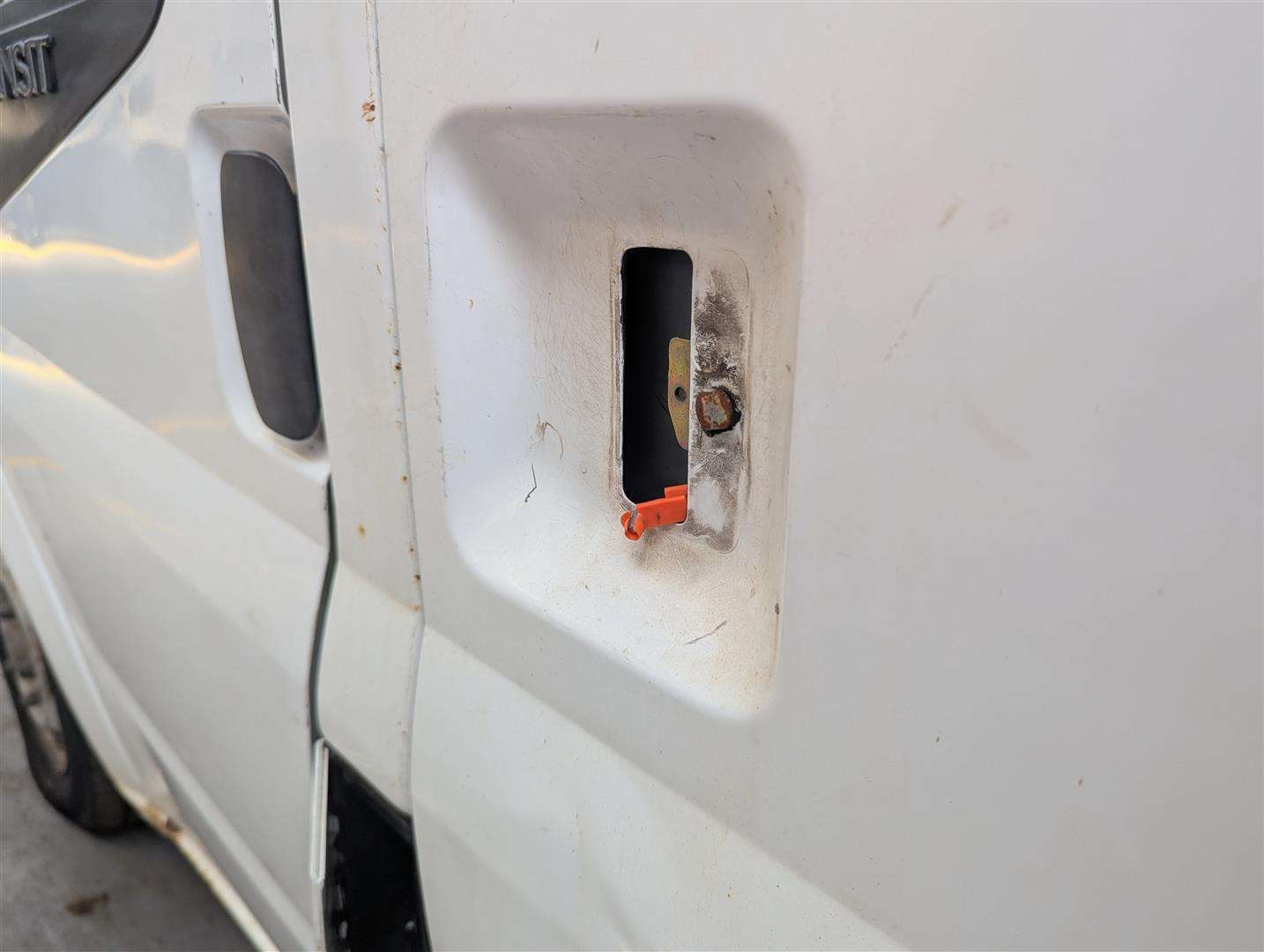 <p>2007 FORD TRANSIT 85 T260S FWD</p>
