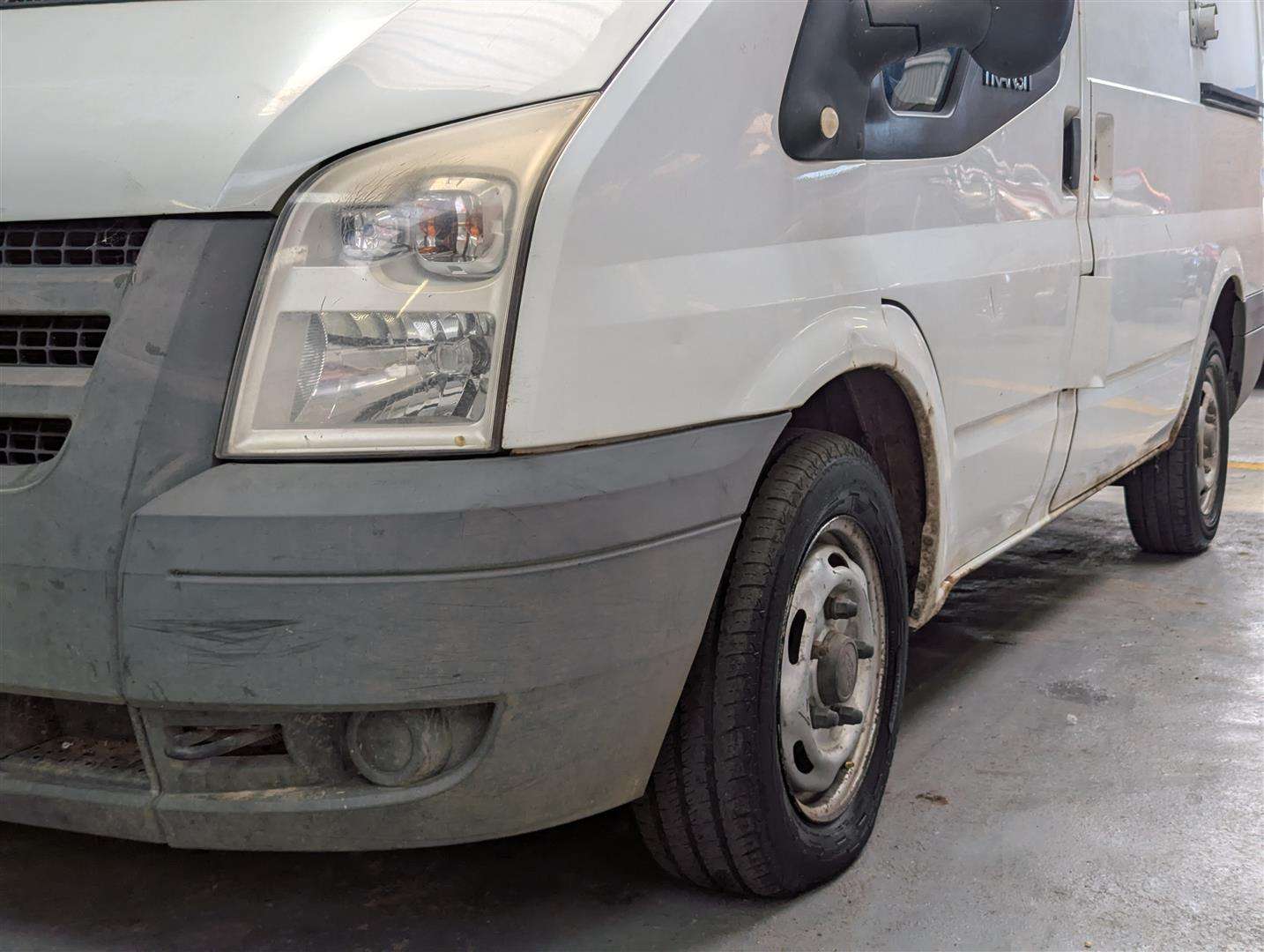 <p>2007 FORD TRANSIT 85 T260S FWD</p>