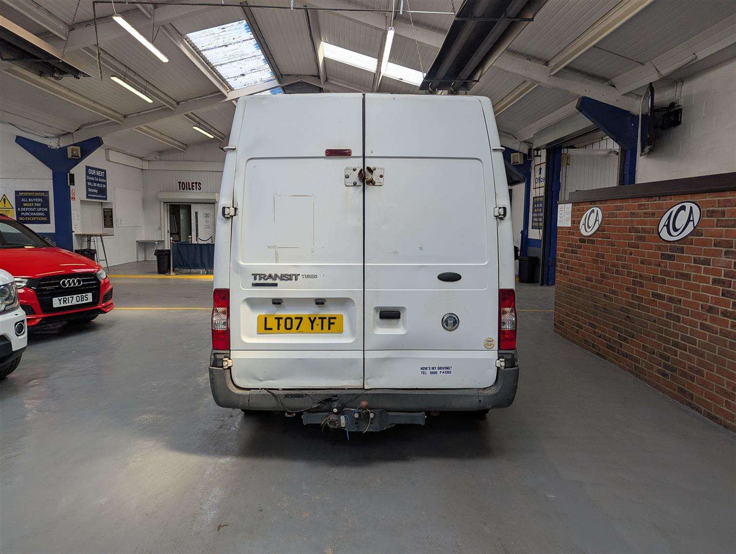 <p>2007 FORD TRANSIT 85 T260S FWD</p>