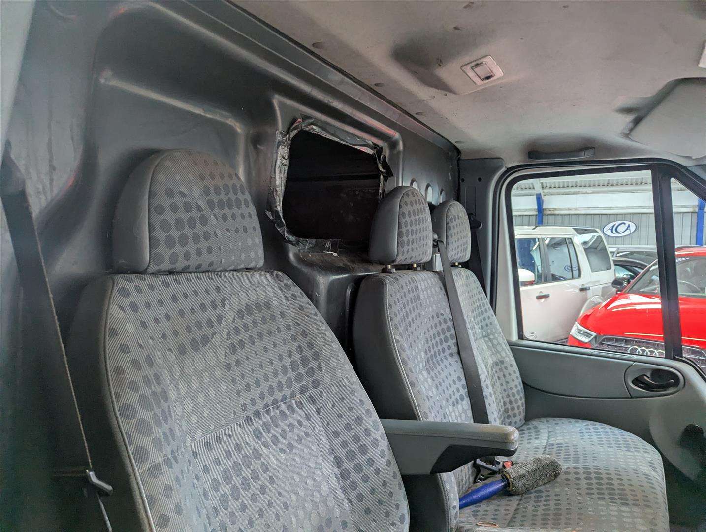<p>2007 FORD TRANSIT 85 T260S FWD</p>