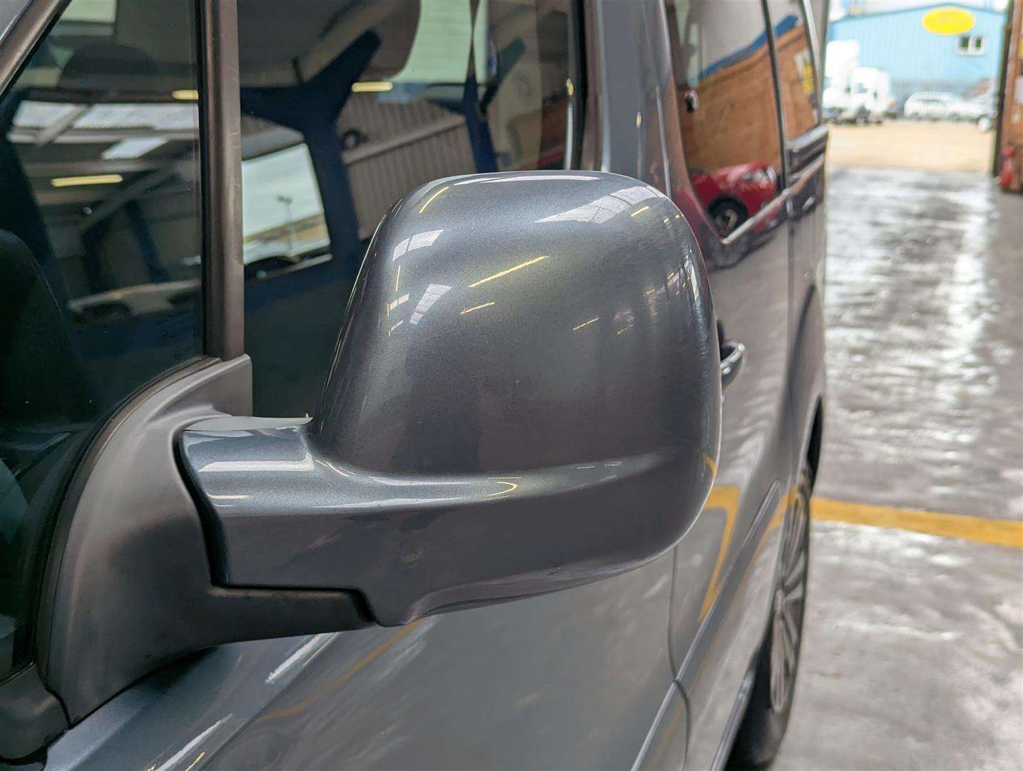 <p>2012 PEUGEOT PARTNER TEPEE S E-HDI S-A</p>