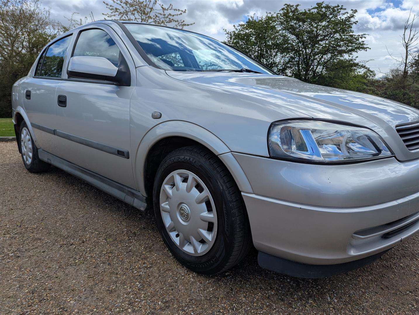 <p>1999 VAUXHALL ASTRA CLUB 8V</p>