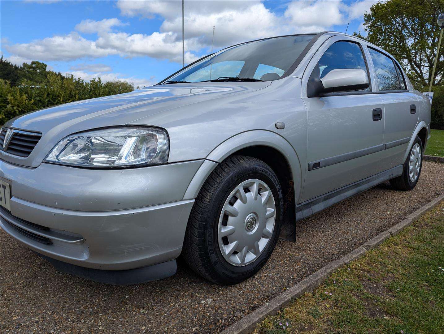<p>1999 VAUXHALL ASTRA CLUB 8V</p>