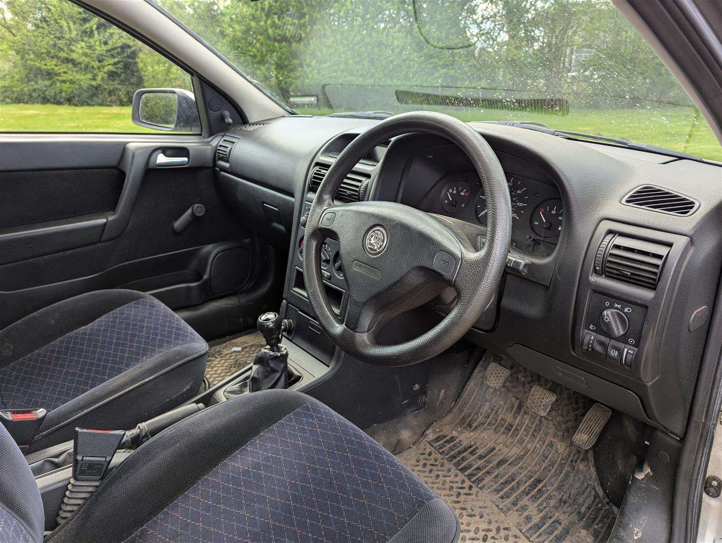 <p>1999 VAUXHALL ASTRA CLUB 8V</p>