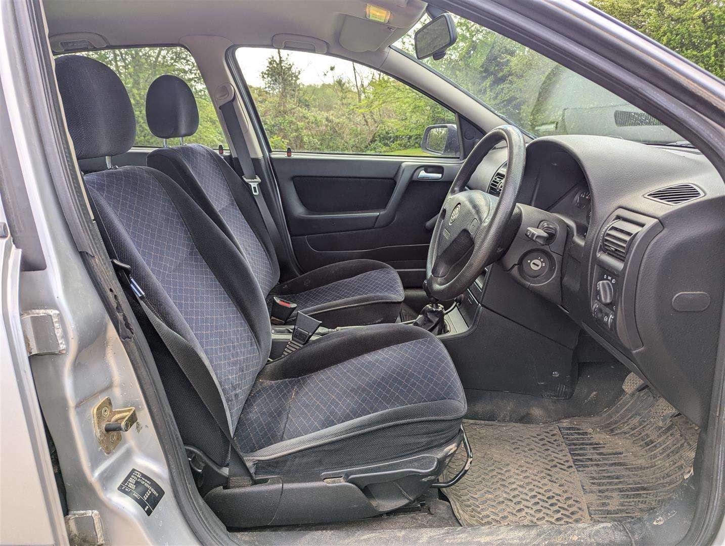 <p>1999 VAUXHALL ASTRA CLUB 8V</p>
