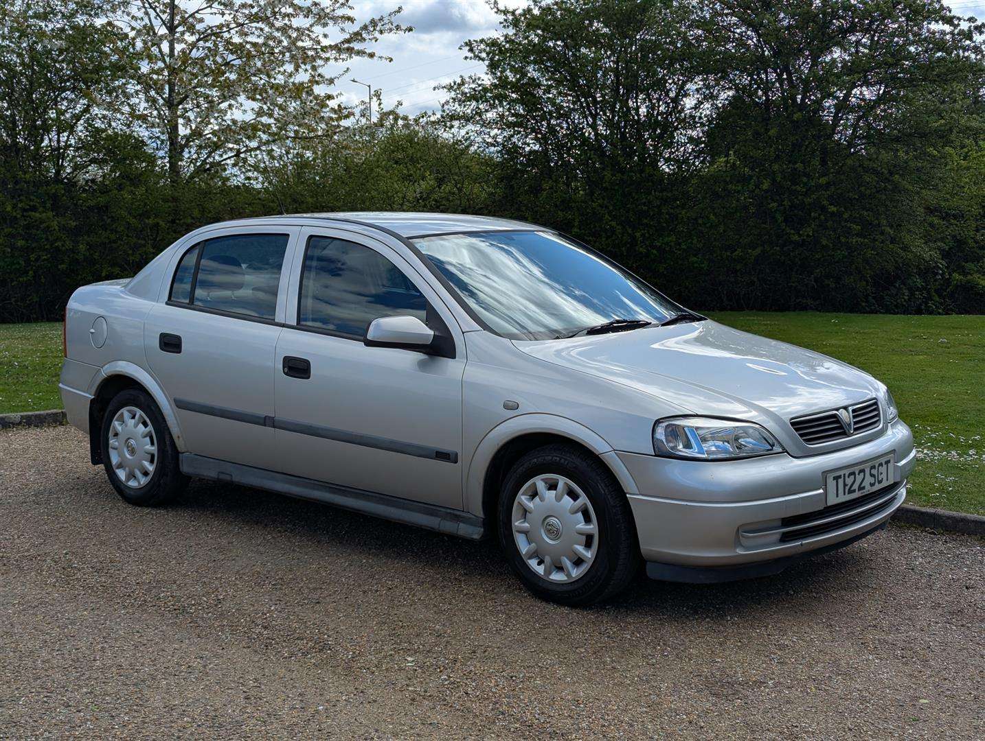 <p>1999 VAUXHALL ASTRA CLUB 8V</p>