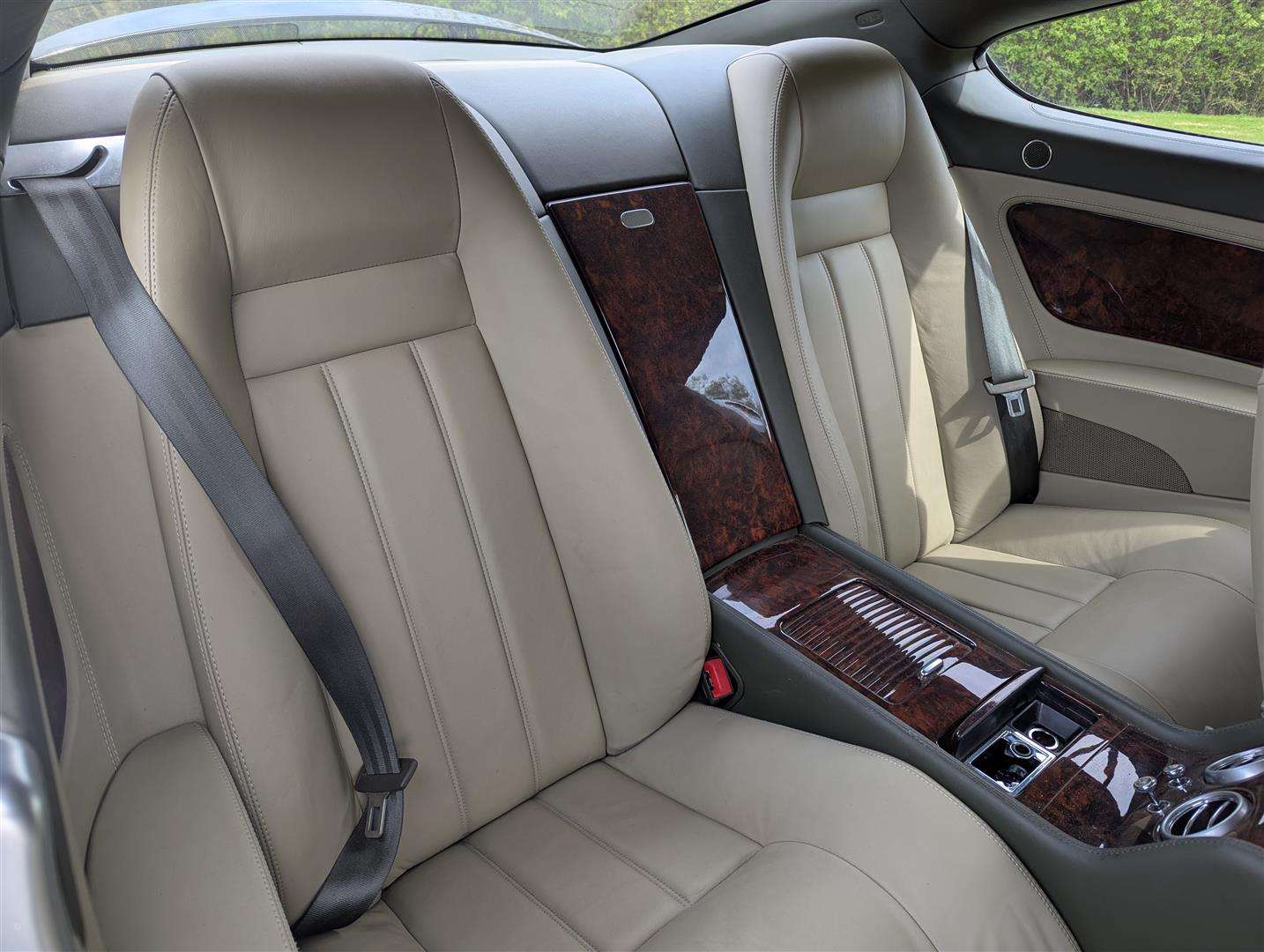 <p>2005 BENTLEY CONTINENTAL GT AUTO</p>