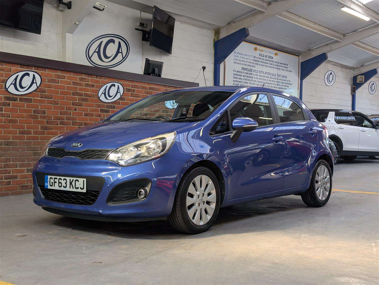 <p>2013 KIA RIO 2 ECODYNAMICS</p>