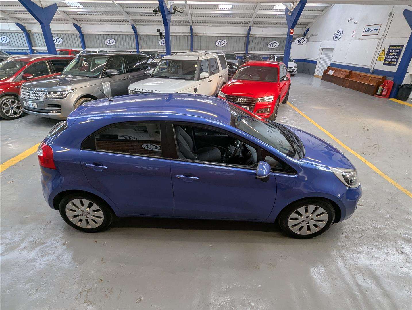 <p>2013 KIA RIO 2 ECODYNAMICS</p>