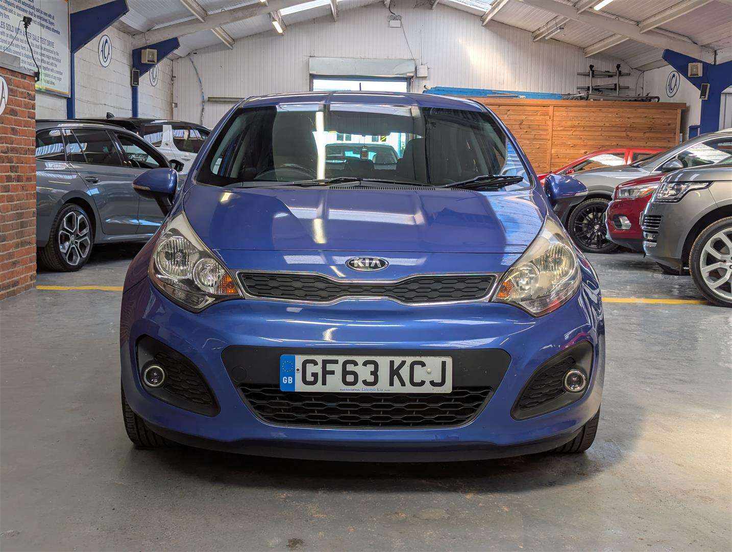 <p>2013 KIA RIO 2 ECODYNAMICS</p>