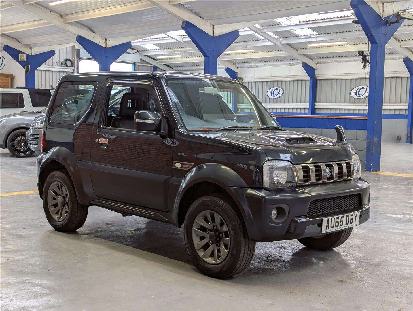 <p>2015 SUZUKI JIMNY SZ4 4X4</p>