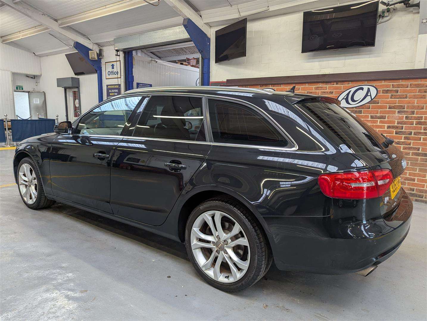 <p>2013 AUDI A4 S LINE TFSI QUATTRO AUTO</p>