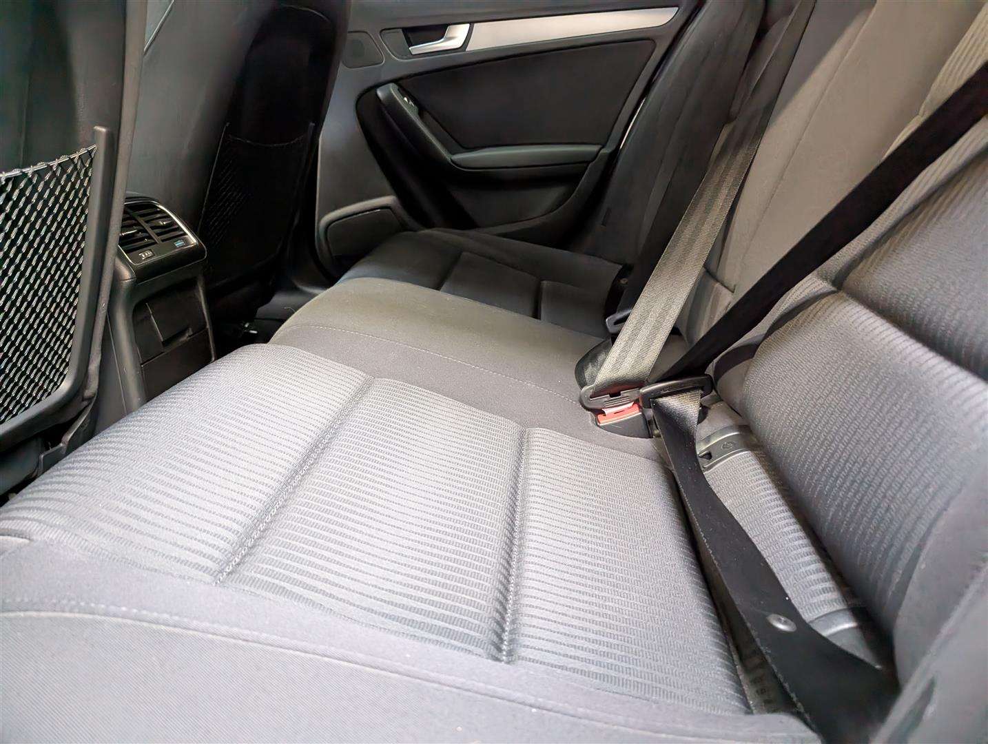 <p>2013 AUDI A4 S LINE TFSI QUATTRO AUTO</p>