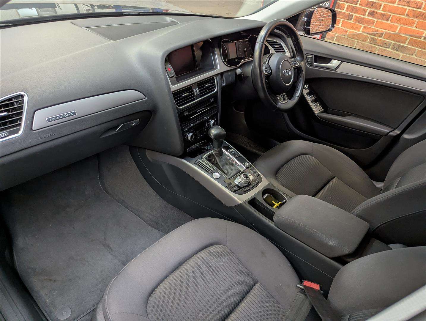 <p>2013 AUDI A4 S LINE TFSI QUATTRO AUTO</p>