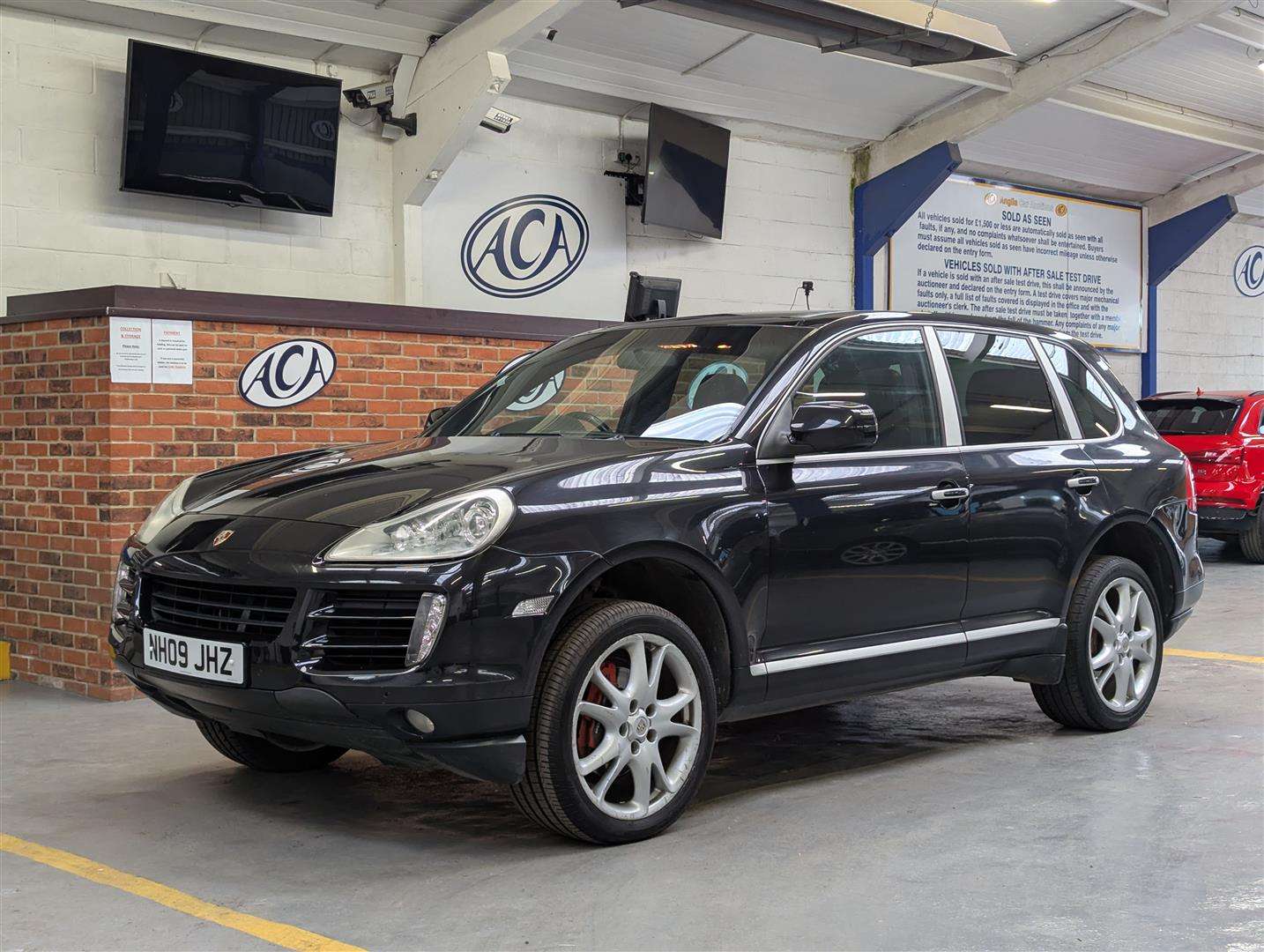 <p>2009 PORSCHE CAYENNE TIPTRONIC S D</p>