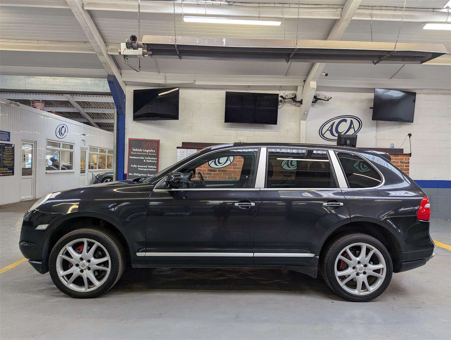 <p>2009 PORSCHE CAYENNE TIPTRONIC S D</p>