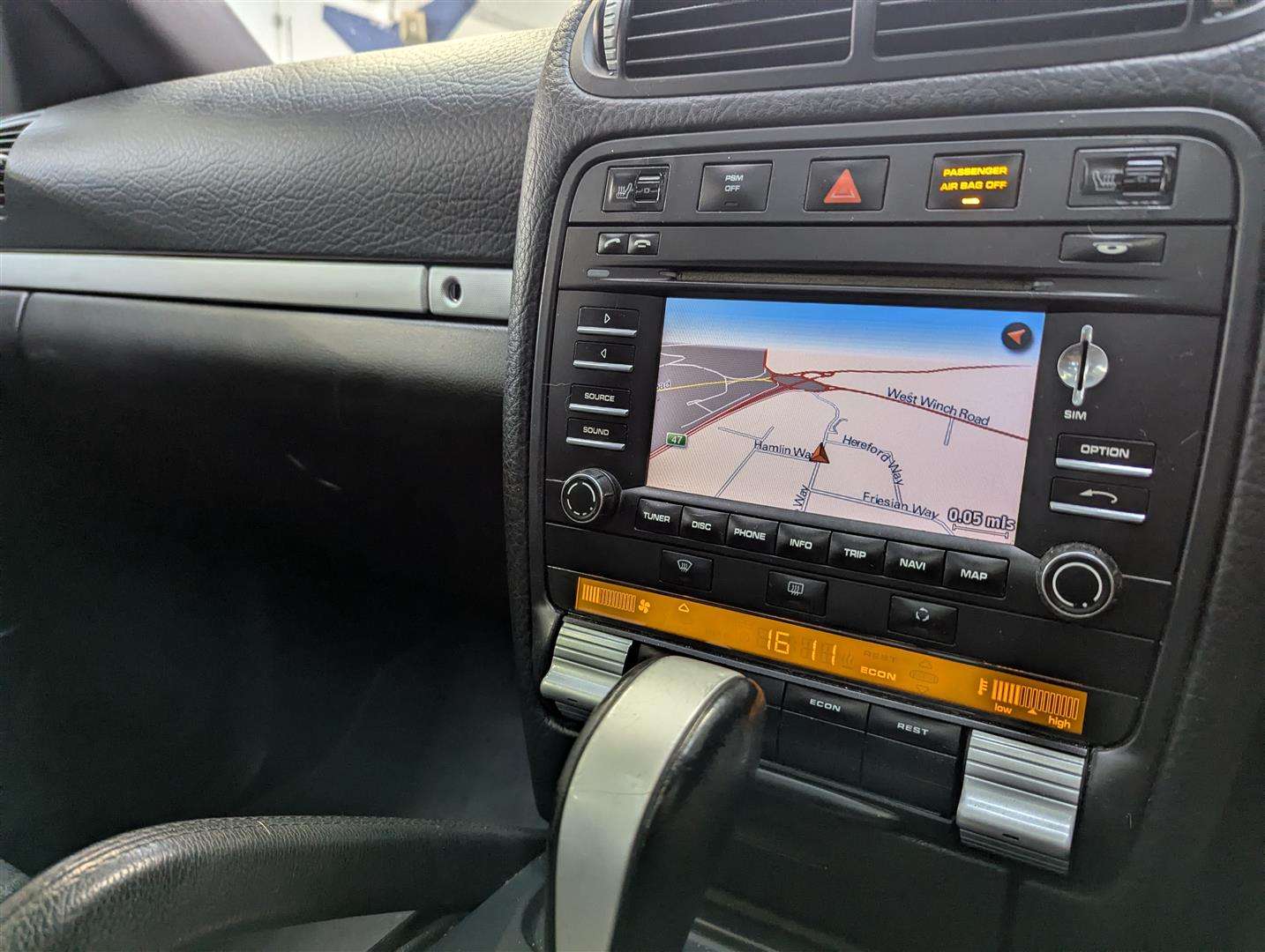 <p>2009 PORSCHE CAYENNE TIPTRONIC S D</p>